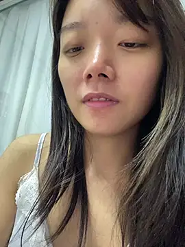 Snapshot of Puting_q chatting on July 20, 2026, 9:38 am Puting q online show from July 20, 2026, 9:38 am