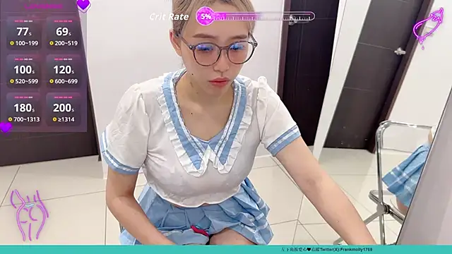 Mollyhappy1769 online show from July 21, 2026, 8:48 am