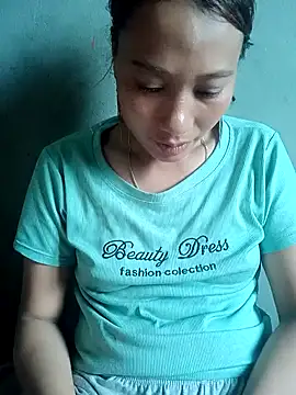 Snapshot of Leiley_98 chatting on July 15, 2026, 3:13 am Leiley 98 online show from July 15, 2026, 3:13 am