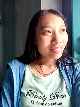 Leiley 98 online show from April 19, 2026, 1:06 am
