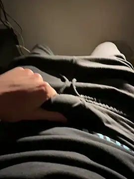 Snapshot of Compa__00 chatting on March 15, 2026, 7:43 pm Compa 00 online show from March 15, 2026, 7:43 pm