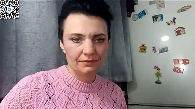 HotMamaQueen234 online show from April 19, 2026, 9:17 pm
