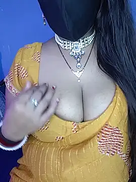 Snapshot of Miss_roohi chatting on June 29, 2026, 5:58 am Miss roohi online show from June 29, 2026, 5:58 am