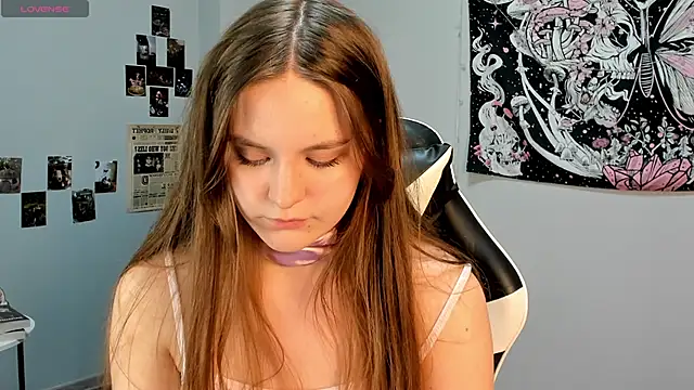 Akame Eclipse online show from April 12, 2026, 1:25 pm