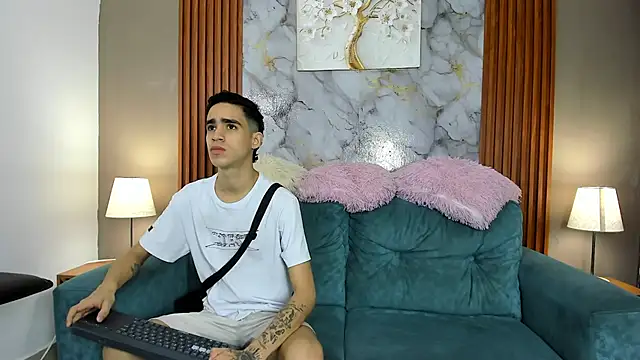 NAUGHTY BOYS1 online show from March 18, 2026, 7:26 pm
