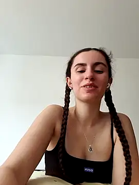 starlight mo online show from April 30, 2026, 2:24 pm
