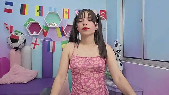 Isaa Skinny online show from July 3, 2026, 3:57 am