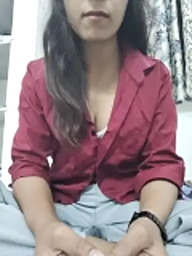 Snapshot of myra77 chatting on March 19, 2026, 4:51 pm myra77 online show from March 19, 2026, 4:51 pm