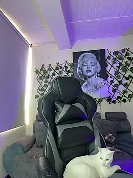 violette-1 online show from March 17, 2026, 9:07 pm