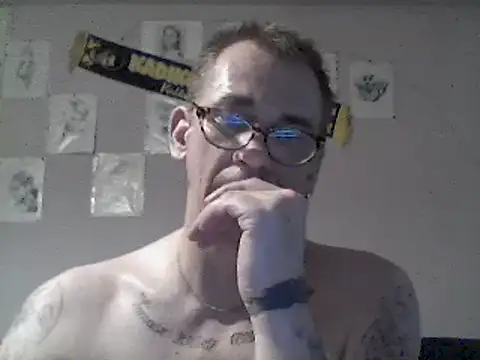 Snapshot of berlin-ryszard chatting on February 7, 2025, 11:01 am berlin-ryszard online show from February 7, 2025, 11:01 am