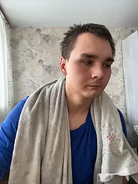 MikkyDo online show from March 22, 2026, 8:38 am