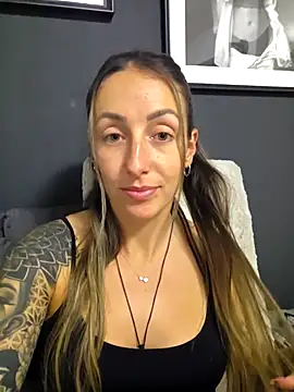 NicoleKaiser online show from May 12, 2026, 7:20 pm