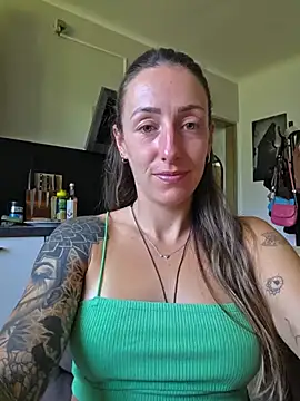 NicoleKaiser online show from June 27, 2026, 8:09 am