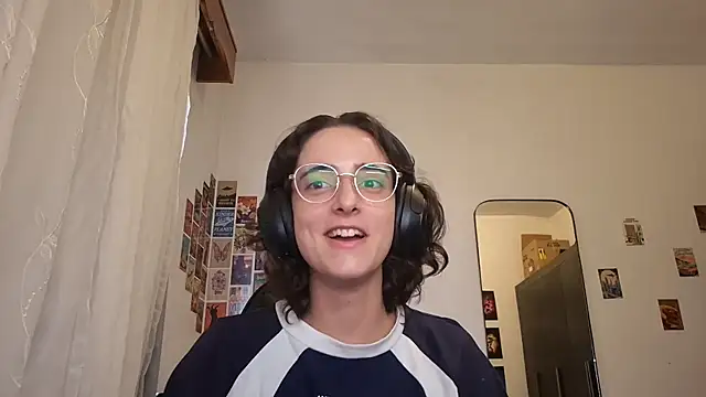 Snapshot of SanjuanaEytchison chatting on March 25, 2026, 10:25 am SanjuanaEytchison online show from March 25, 2026, 10:25 am