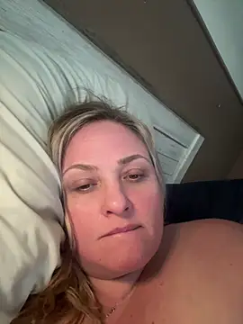 1SexyQueen online show from May 22, 2026, 3:54 pm