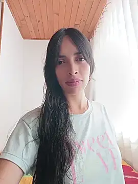 DolceLucie online show from March 24, 2026, 5:46 pm