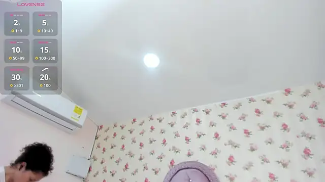 crystal watson0 online show from June 5, 2026, 1:50 pm