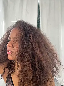 CurlyOopsieXXX online show from July 29, 2026, 9:36 pm