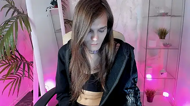 WillFobos online show from June 6, 2026, 9:31 pm