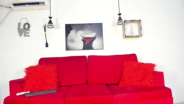 Snapshot of Eva_Malia chatting on March 22, 2026, 7:59 pm Eva Malia online show from March 22, 2026, 7:59 pm