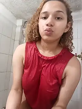 AvigraceVIP online show from April 9, 2026, 4:46 pm