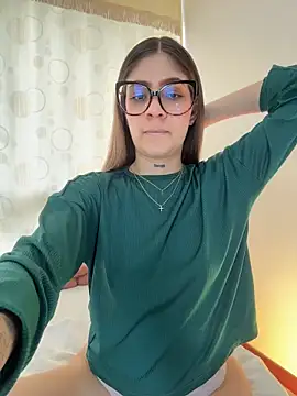ZaraCarterX online show from June 5, 2026, 9:42 pm