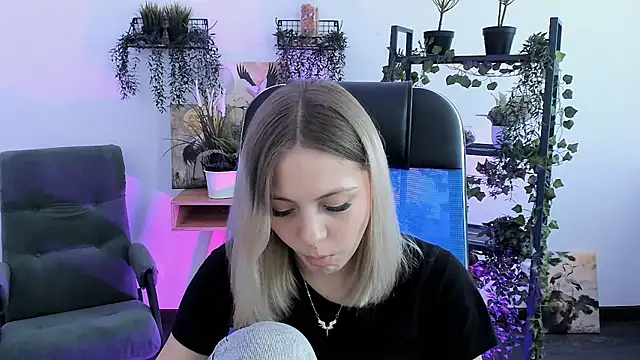 BlossomVibe online show from March 20, 2026, 7:53 am