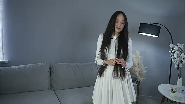 SilvaBoutros online show from March 19, 2026, 9:09 am