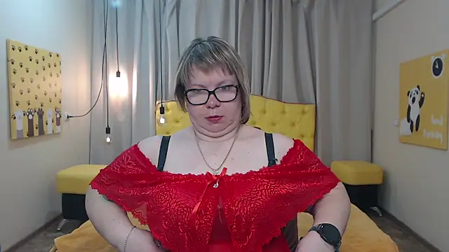 Snapshot of BonnnyBoobsy chatting on April 25, 2026, 6:27 am BonnnyBoobsy online show from April 25, 2026, 6:27 am