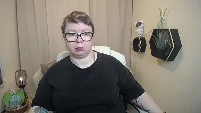 Snapshot of BonnnyBoobsy chatting on March 27, 2026, 8:26 am BonnnyBoobsy online show from March 27, 2026, 8:26 am