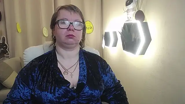 Snapshot of BonnnyBoobsy chatting on April 12, 2026, 6:05 am BonnnyBoobsy online show from April 12, 2026, 6:05 am
