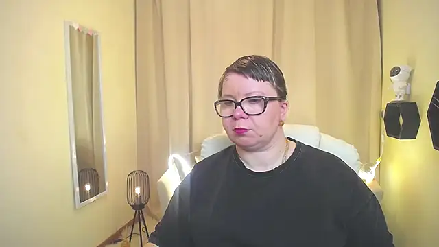Snapshot of BonnnyBoobsy chatting on March 21, 2026, 6:47 am BonnnyBoobsy online show from March 21, 2026, 6:47 am