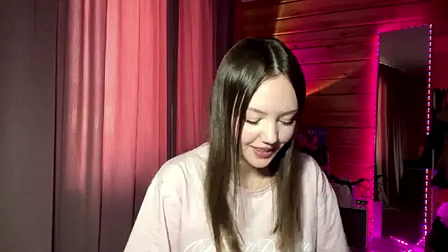 LenLen Solen online show from May 18, 2026, 11:26 am