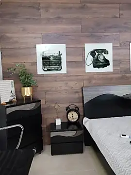 Snapshot of Shaarlott chatting on March 21, 2026, 12:53 pm Shaarlott online show from March 21, 2026, 12:53 pm