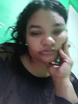 Snapshot of Lara_Seduce chatting on June 21, 2026, 8:42 am Lara Seduce online show from June 21, 2026, 8:42 am