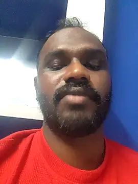 Snapshot of singletamilguy chatting on March 25, 2026, 4:28 pm singletamilguy online show from March 25, 2026, 4:28 pm