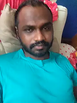 Snapshot of singletamilguy chatting on March 30, 2026, 4:03 am singletamilguy online show from March 30, 2026, 4:03 am
