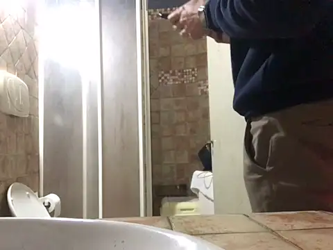 Snapshot of saber910 chatting on March 19, 2026, 5:24 pm saber910 online show from March 19, 2026, 5:24 pm