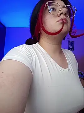 Gigi hart7 online show from June 7, 2026, 1:55 am