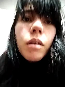 Snapshot of Moon_Thompson chatting on March 19, 2026, 12:32 am Moon Thompson online show from March 19, 2026, 12:32 am