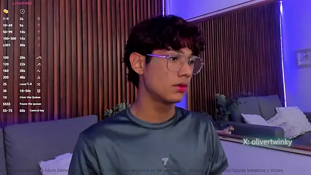 Snapshot of Oliver20__ chatting on May 9, 2026, 9:07 pm Oliver20 online show from May 9, 2026, 9:07 pm