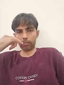 Luci lu online show from March 21, 2026, 9:47 am