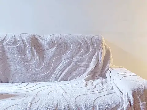 minijia online show from March 20, 2026, 7:42 am