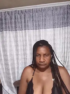 Snapshot of BabeThandi chatting on April 2, 2026, 6:58 pm BabeThandi online show from April 2, 2026, 6:58 pm