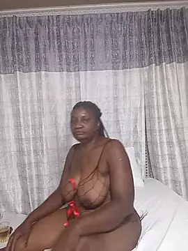 Snapshot of BabeThandi chatting on March 31, 2026, 5:26 pm BabeThandi online show from March 31, 2026, 5:26 pm