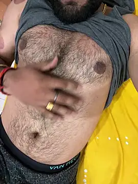 sexy nudecouples143 online show from April 27, 2026, 7:34 pm