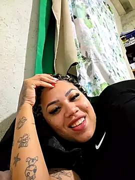 millacavalona09 online show from June 30, 2026, 2:44 am