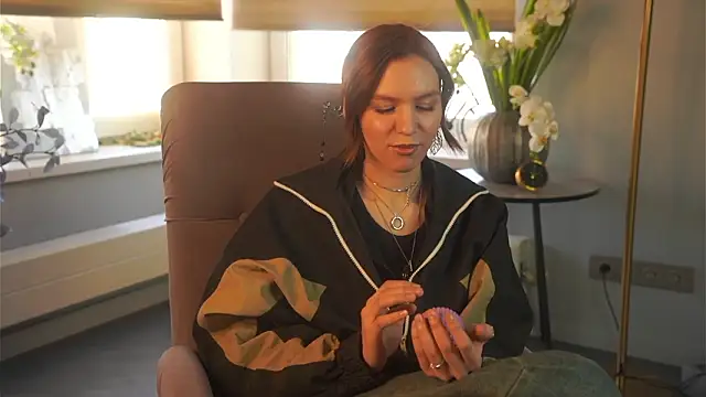 ArleneShry online show from March 22, 2026, 10:39 am