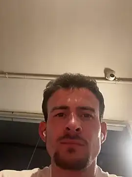 globalfucker34 online show from June 21, 2026, 6:46 pm