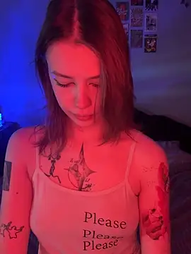 VelvetBlossom online show from April 9, 2026, 11:27 am